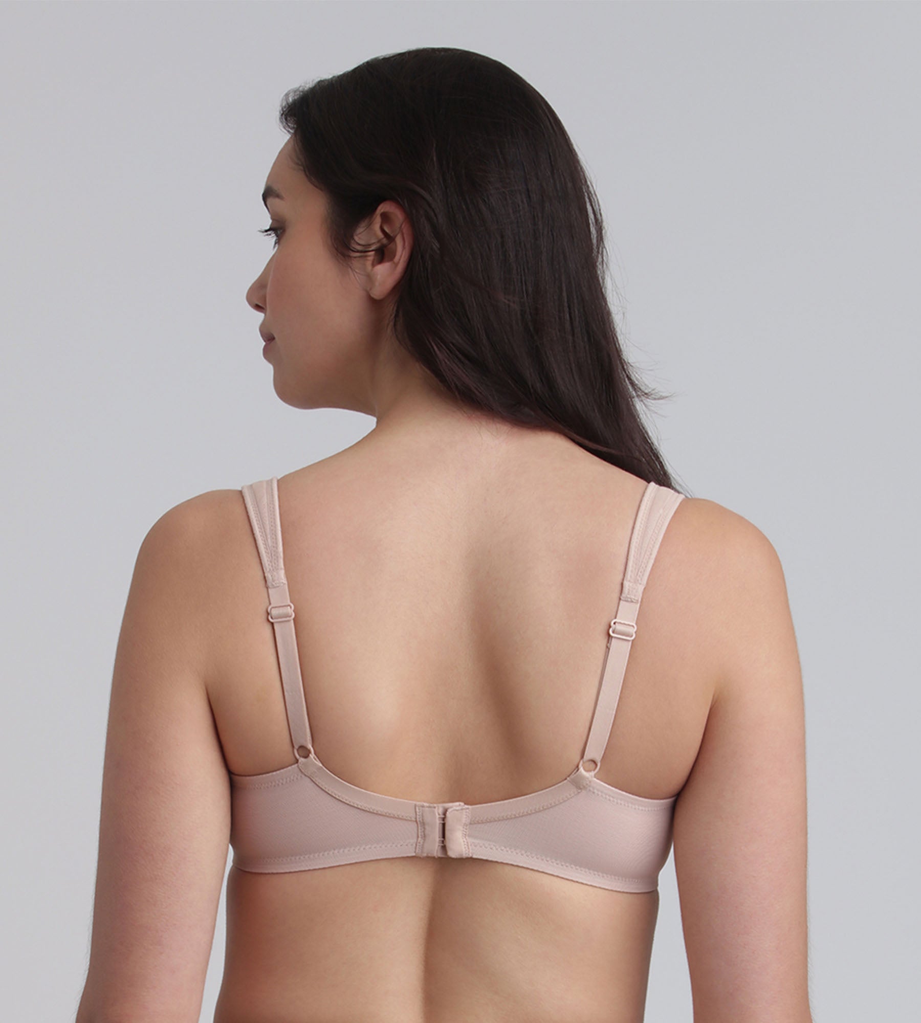 Playtex® Minimiser bra in beige Expert in Sillhouette