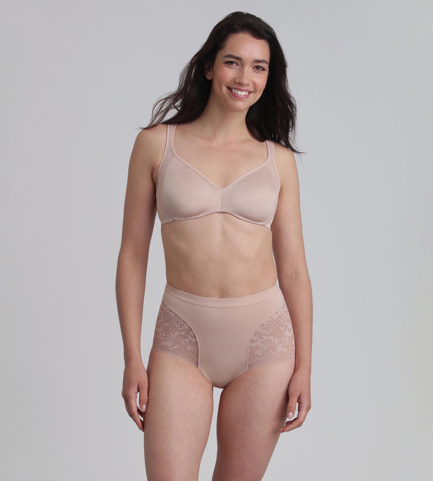 Playtex® High-waisted girdle in beige Expert in Silhouette