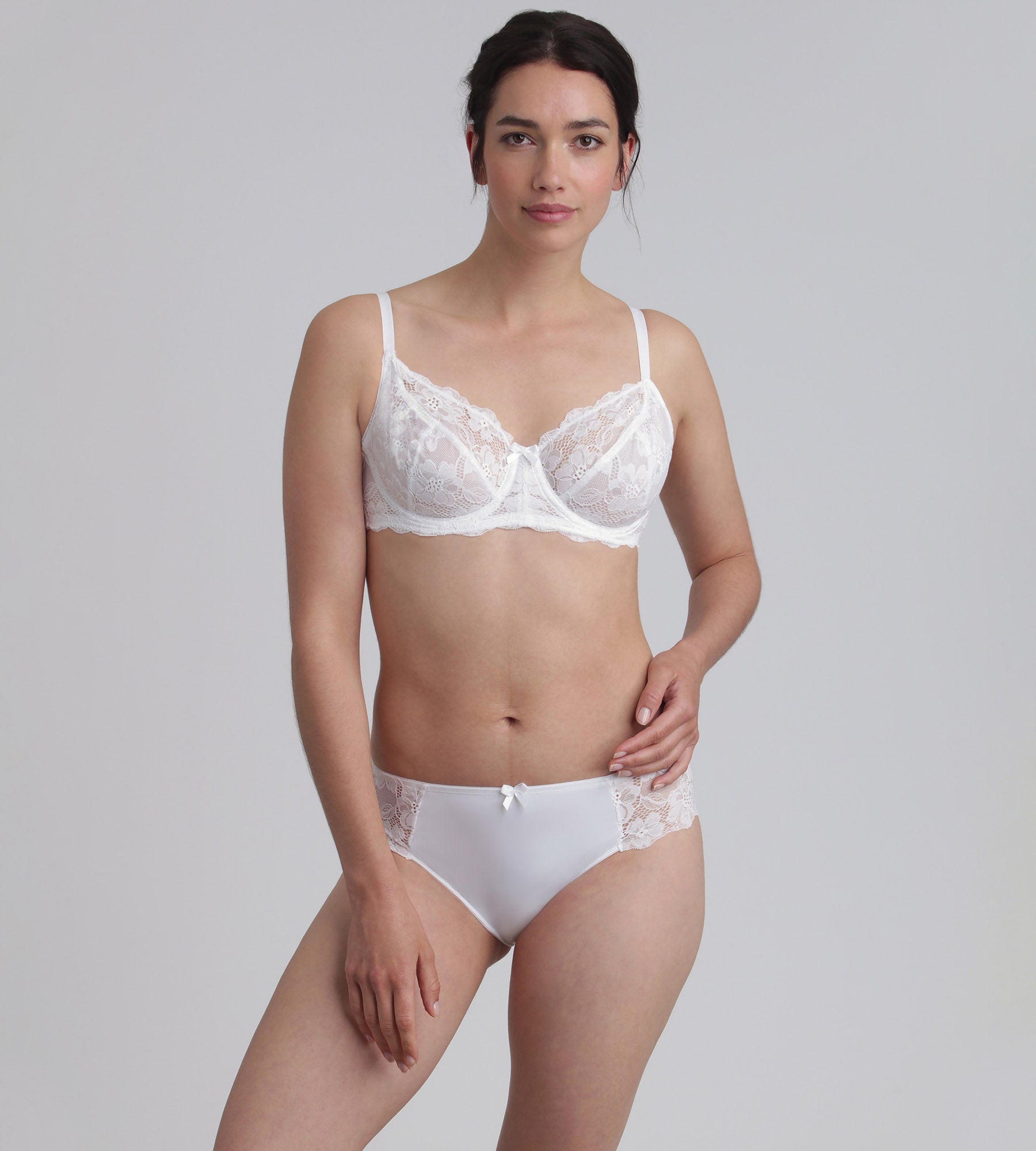 Playtex® Underwired bra in white Essential Elegance