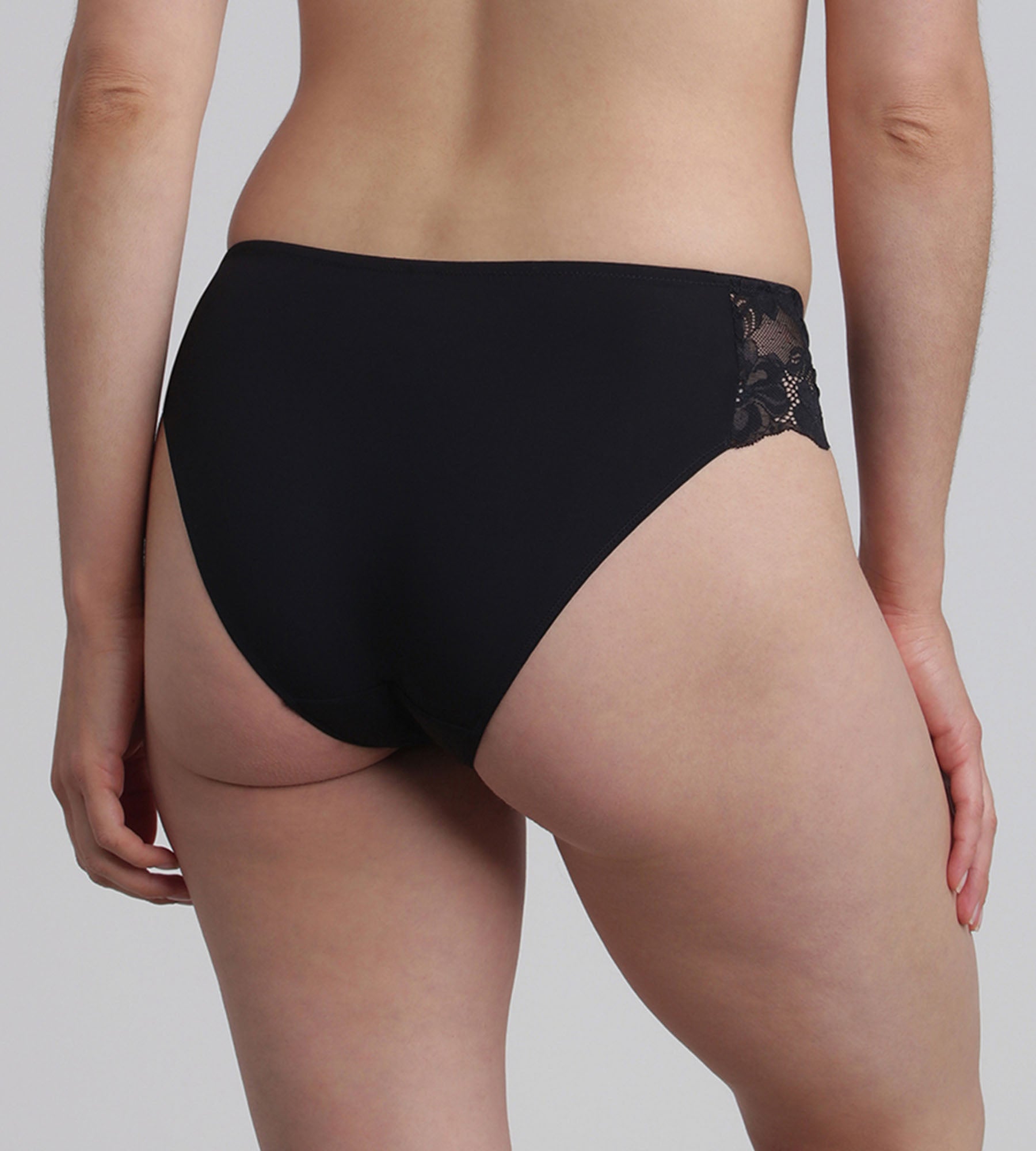 Playtex® Bikini knickers in black Essential Elegance