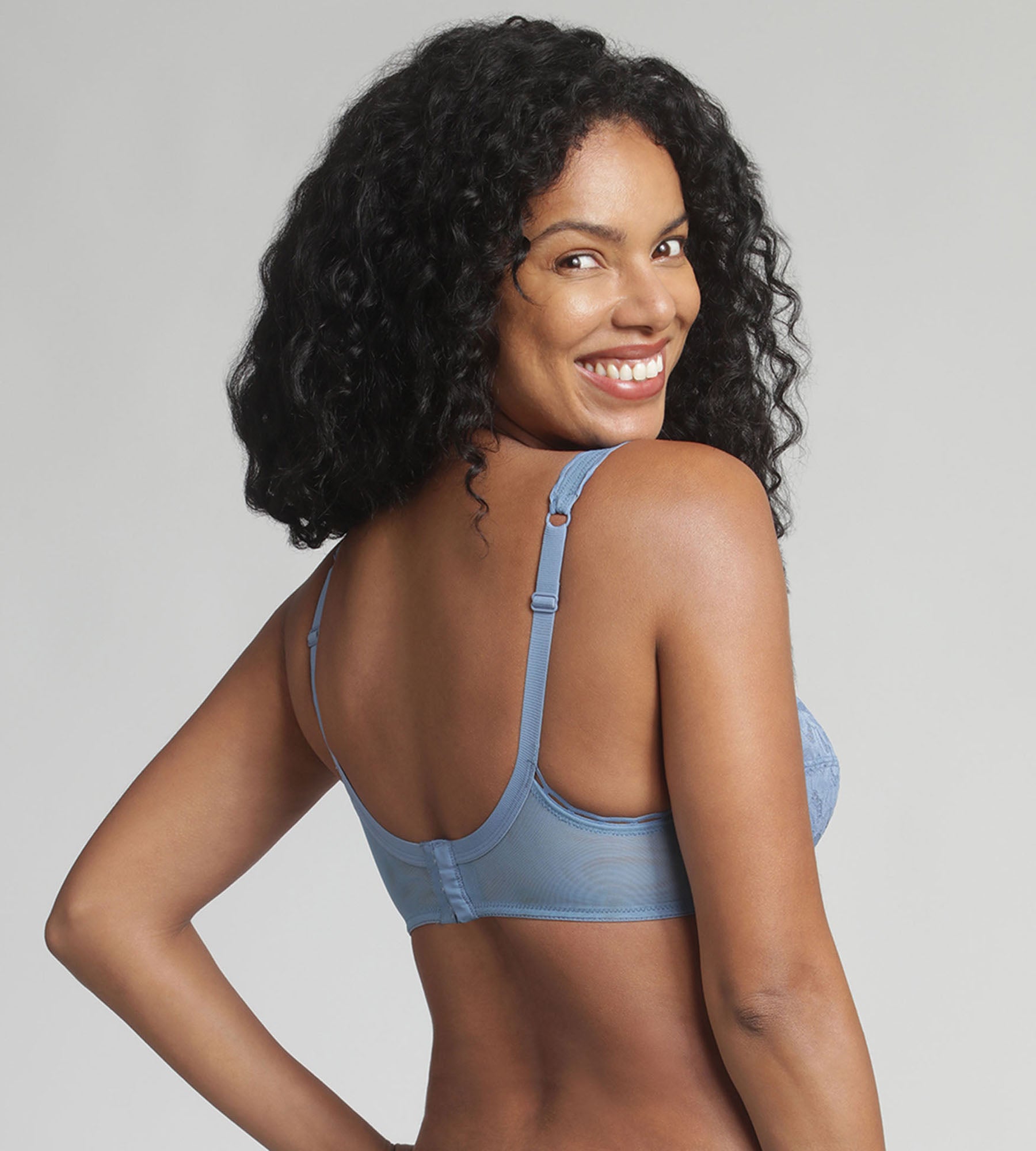 Playtex® Underwired bra in ocean blue Recycled Classic Lace Support