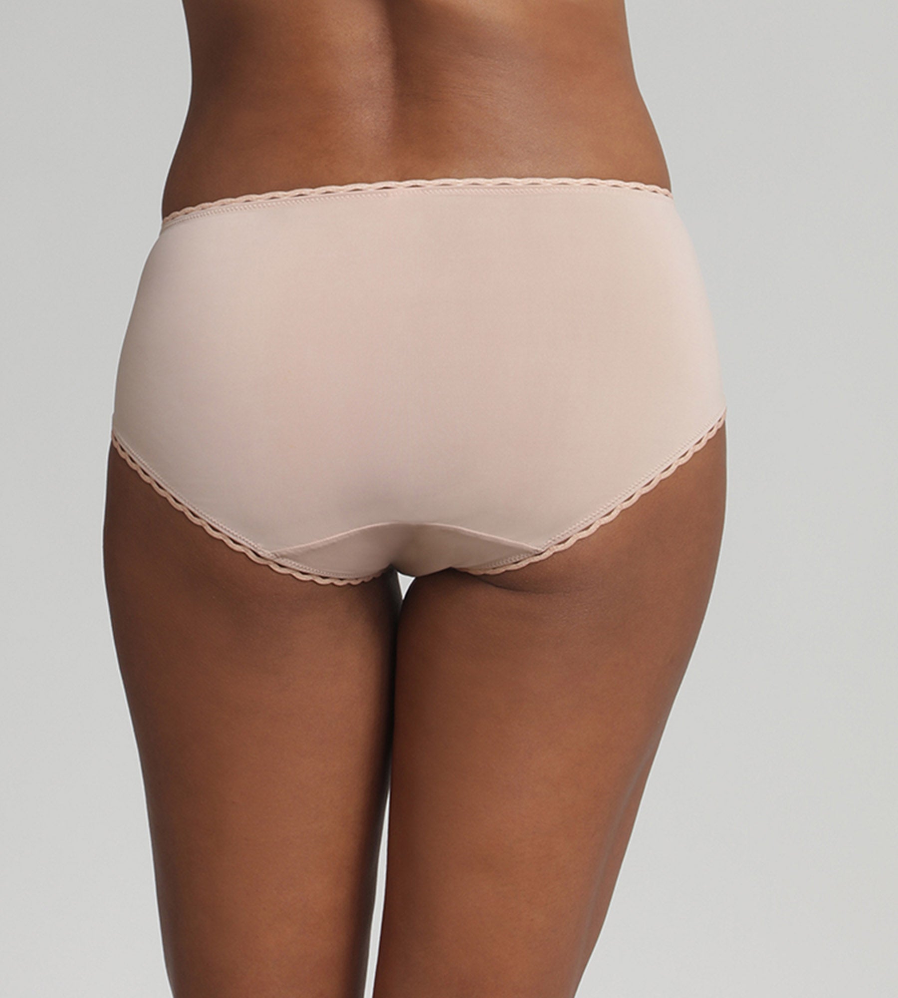 Playtex® Midi knickers in beige Recycled Classic Lace Support
