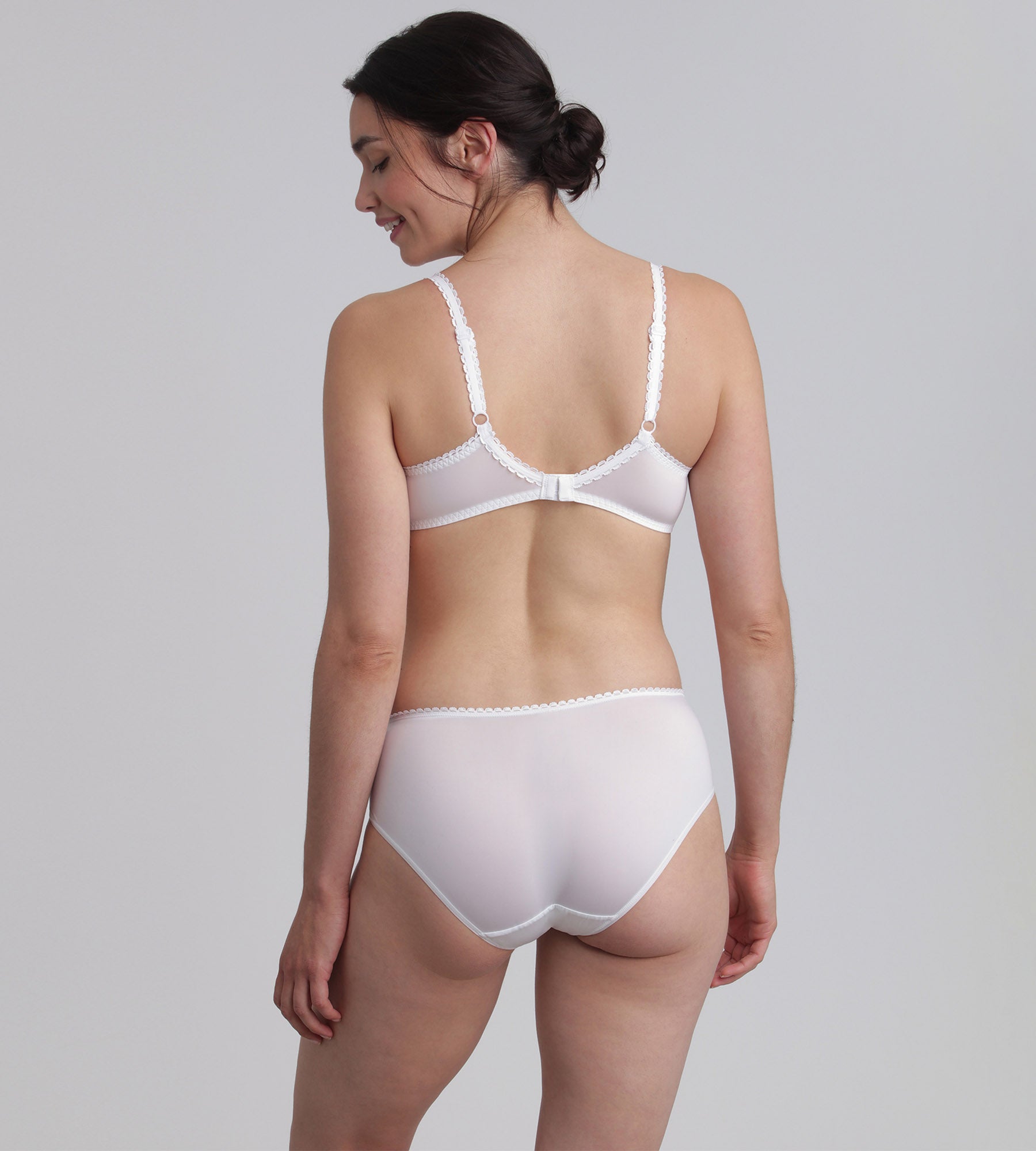 Playtex® Underwired bra in white Flower Elegance Micro Recycled