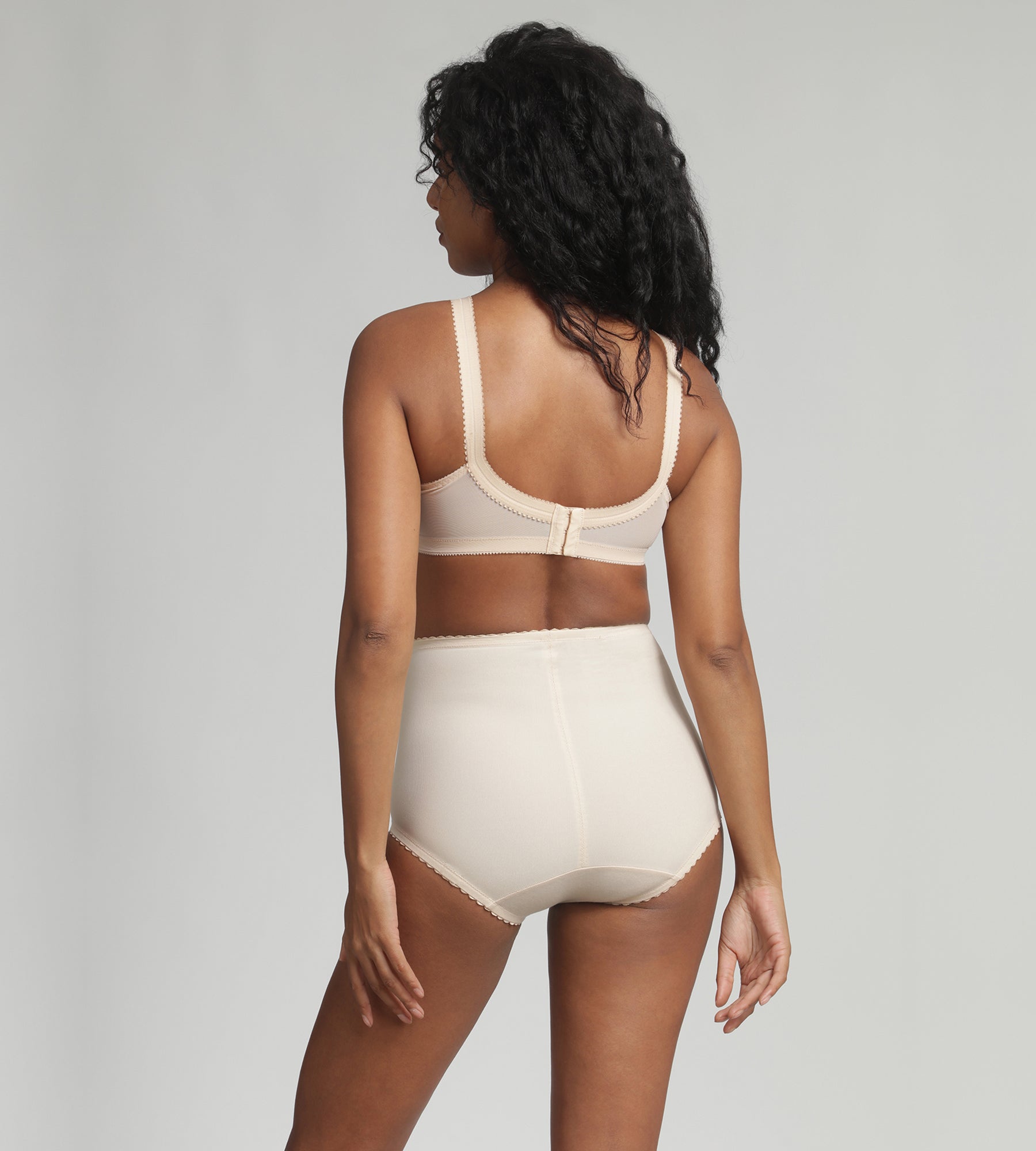 Playtex® Shaping girdle in beige I Can't Believe It's a Girdle