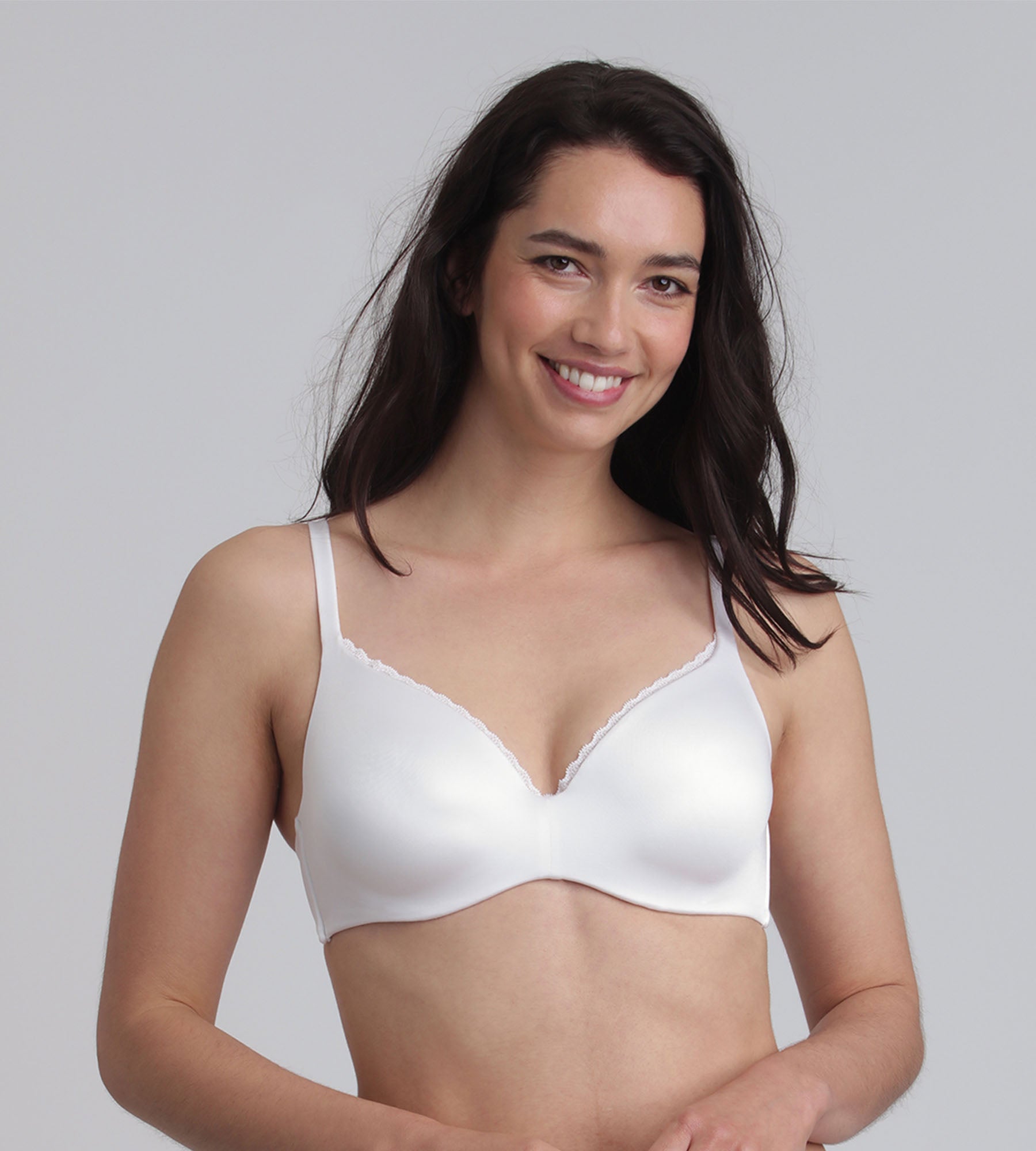 Playtex® Full cup bra with removable underwires in white 24h Absolute Soft