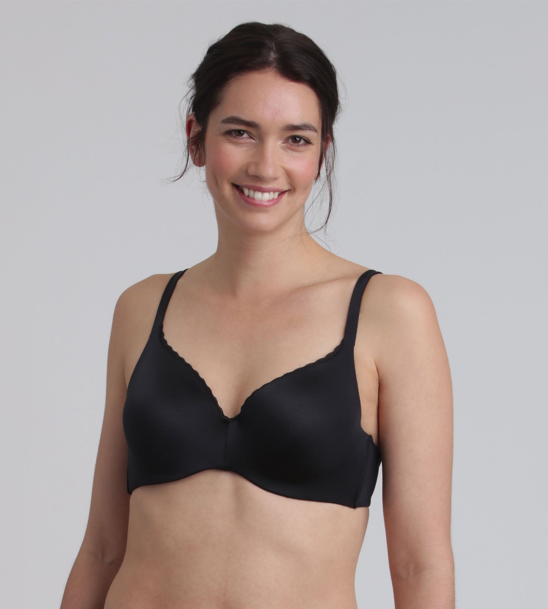 Playtex® Full cup bra with removable underwires in black 24h Absolute Soft