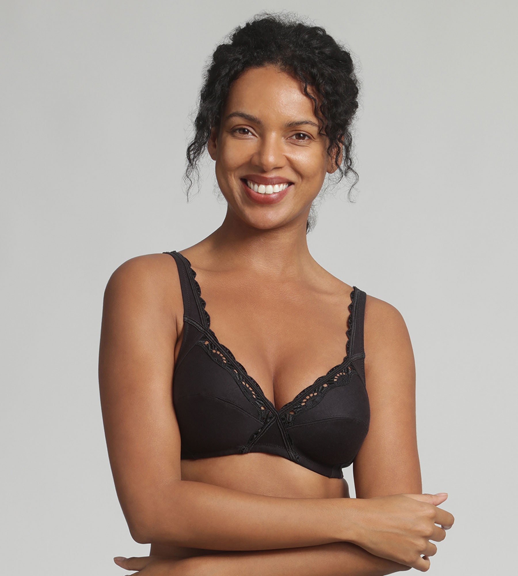 Playtex® Non-wired bra in black Cotton Support
