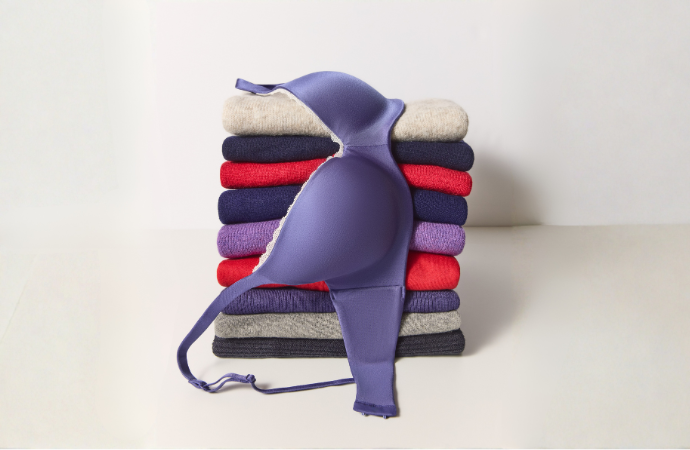 Coloured lingerie | Playtex®