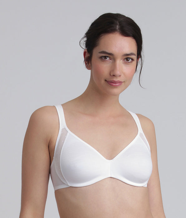 Playtex® Minimiser bra in white Expert in Silhouette