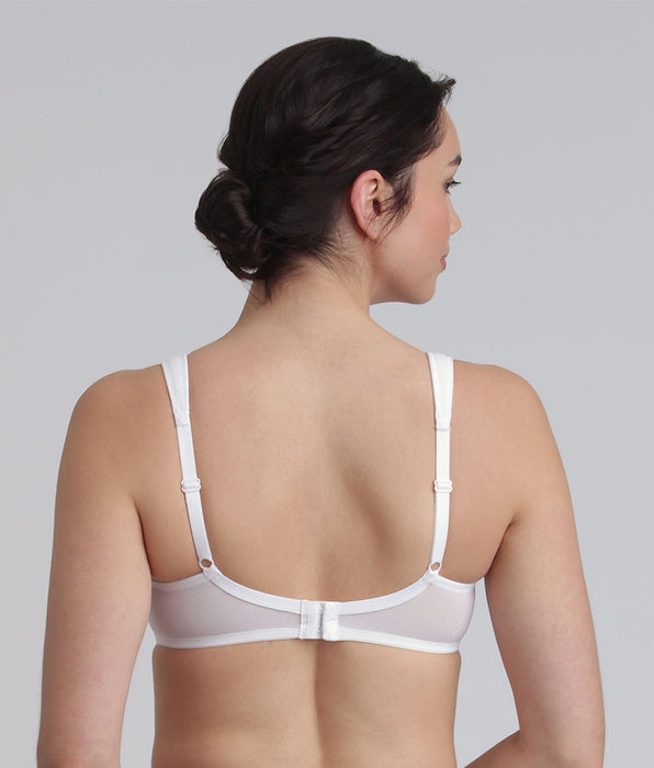 Playtex® Minimiser bra in white Expert in Silhouette