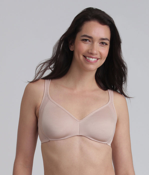 Playtex® Minimiser bra in beige Expert in Sillhouette