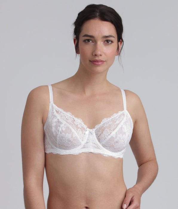 Playtex® Underwired bra in white Essential Elegance