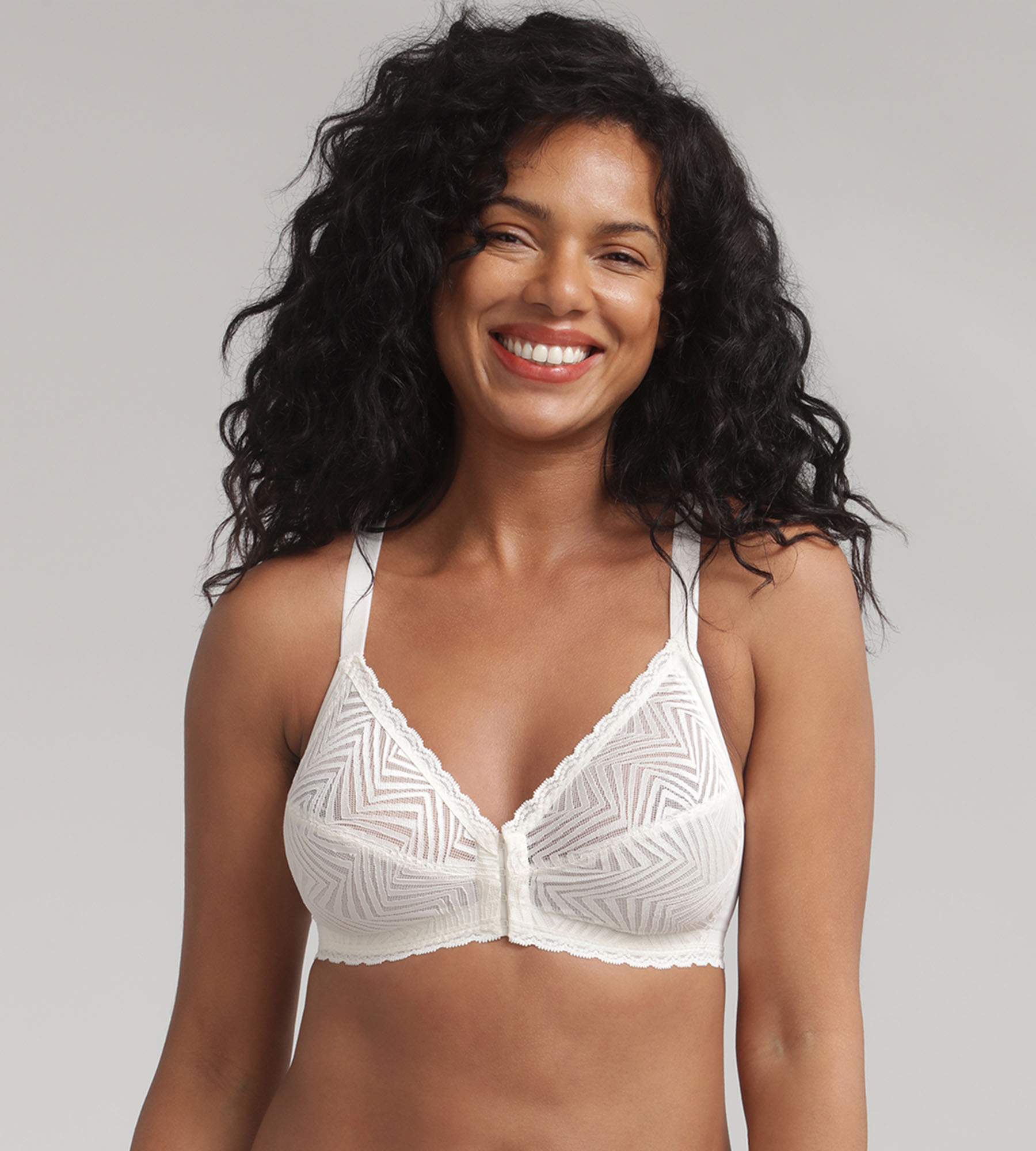 Non-wired front closure bra in antique white Ideal Posture, , PLAYTEX
