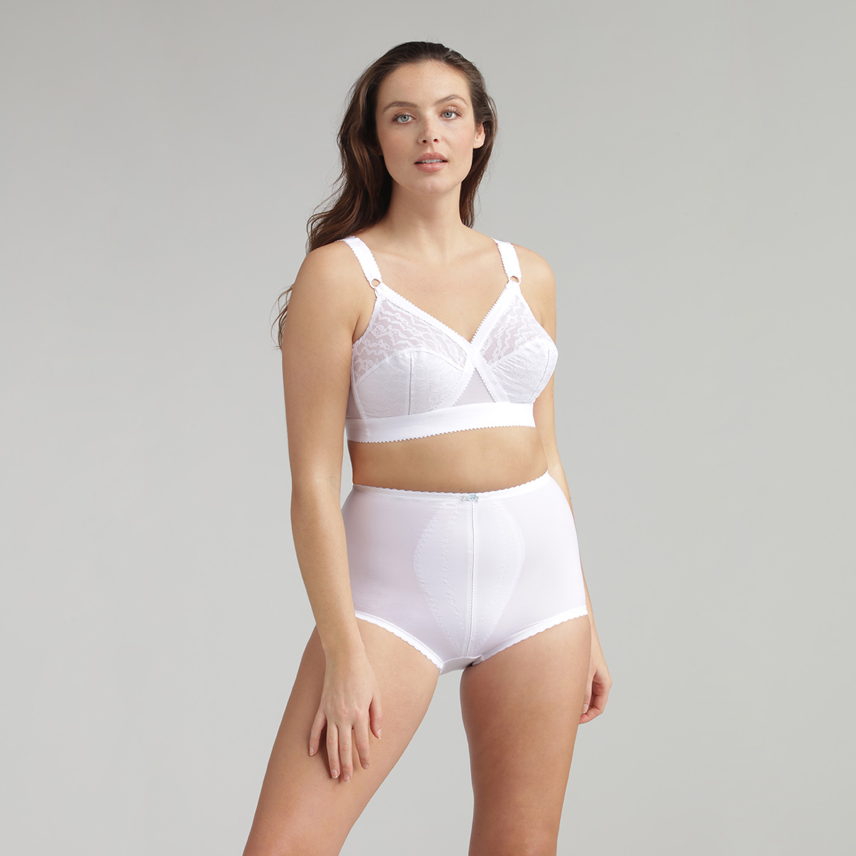 Body Femme Visiter la boutique PlaytexPlaytex I Can't Believe It's a Girdle All In One 