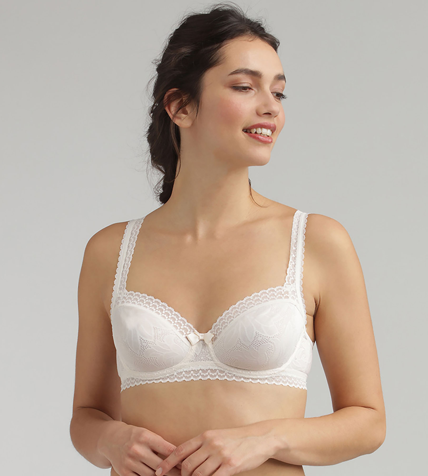 Balcony Bra in Antique White Lace - Invisible Elegance, , PLAYTEX